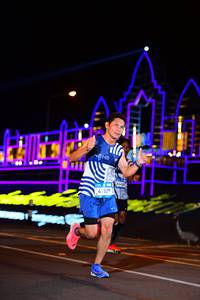 BIB: 112, 110, 206, 41529
                            <button type="button" onclick="openModal(22866426)" class="btn btn-primary btn-sm float-right btn-popup" data-toggle="modal" data-target=".modal-high-quality">
                        <i class="fas fa-shopping-cart"></i> Add to Cart
                    </button>
                                            <button type="button" onclick="isThisMe(22866426, true)" class="btn btn-success btn-sm float-right btn-popup btn-isme hidden" data-toggle="tooltip" data-placement="bottom" title="นี่คือรูปของคุณใช่ไหม คลิกที่นี่เพื่อเอาเข้าอัลบั้ม">
                        <i class="fas fa-plus"></i> Add to album
                    </button>
                    <button type="button" onclick="isThisMe(22866426, false)" class="btn btn-warning btn-sm float-right btn-popup btn-isnotme hidden">
                        <i class="fas fa-ban"></i> Remove from album
                    </button>